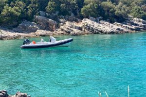 An empty boat in the sea